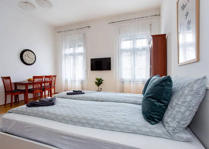 Apartment Urania